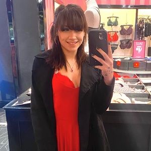 Meet your Posher, Victoria